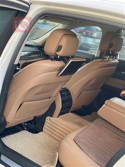 بي ام دبليو الفئة 7